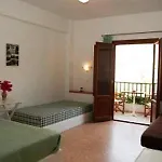 Otel Hotel Kamari 2*