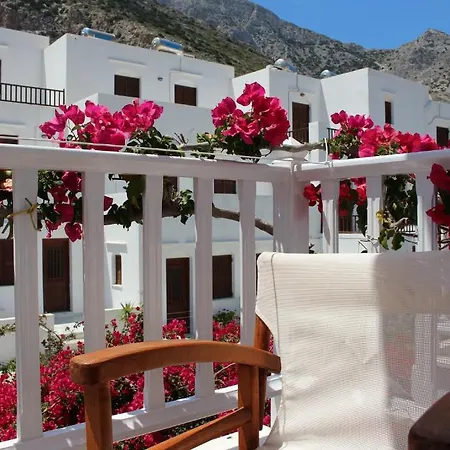 Hotel Kamari 2*